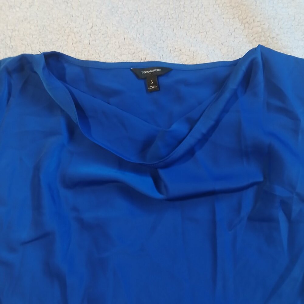 Banana Republic Factory Women's Cowl Neck Cap Sleeve Blouse Blue GUC - Picture 2 of 7